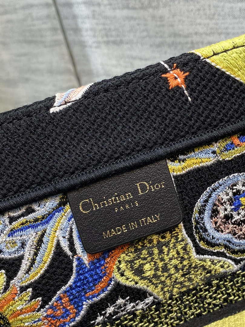 Dior Medium Book Tote M1296 Embroidery M20G6