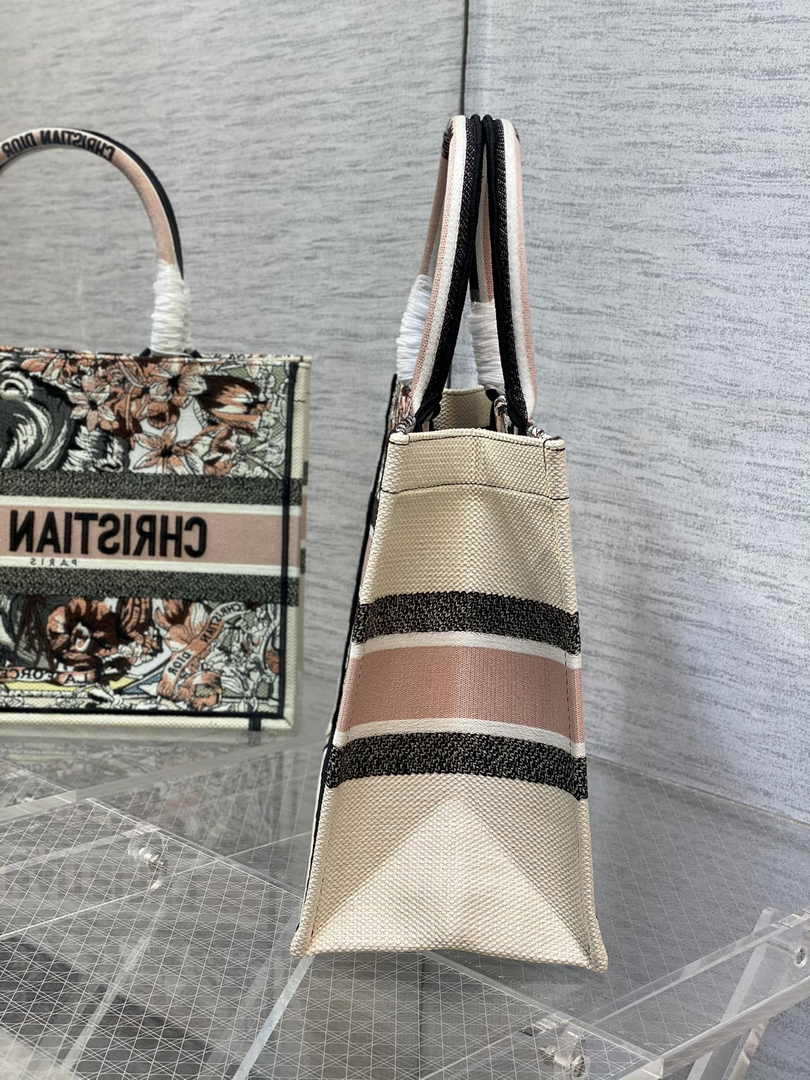 Dior Medium Book Tote M1296 Embroidery M20G9