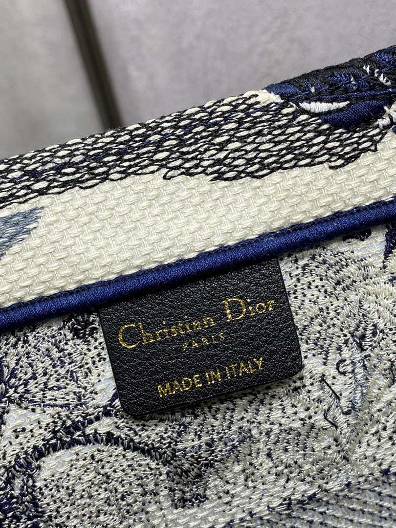 Dior Medium Book Tote M1296 Embroidery M20M2