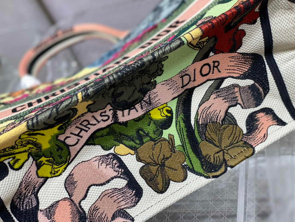 Dior Medium Book Tote M1296 Embroidery M20M4