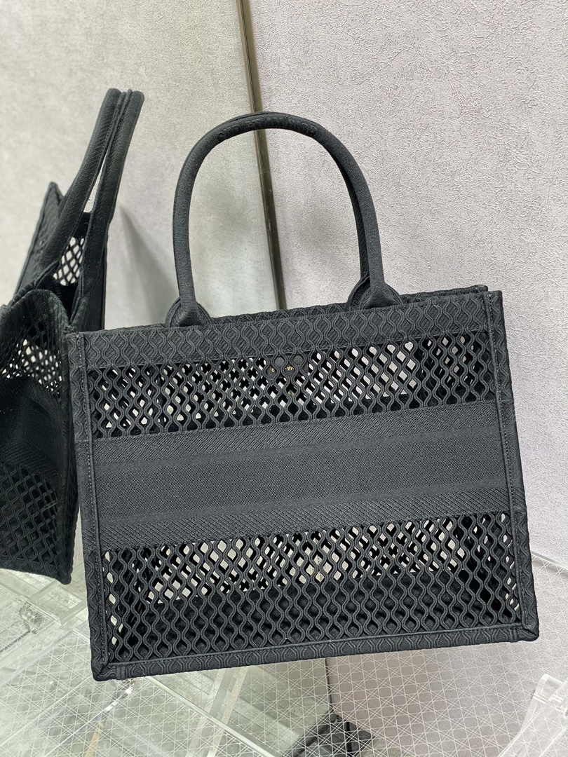 Dior Medium Book Tote M1296 Embroidery M20T1