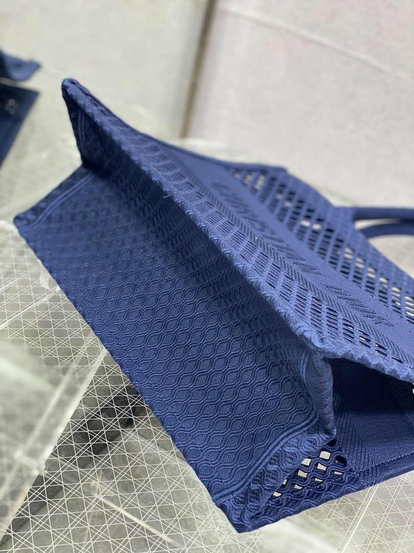 Dior Medium Book Tote M1296 Embroidery M20T2