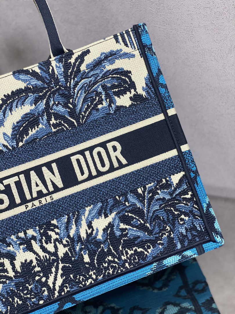 Dior Medium Book Tote M1296 Embroidery M20M8