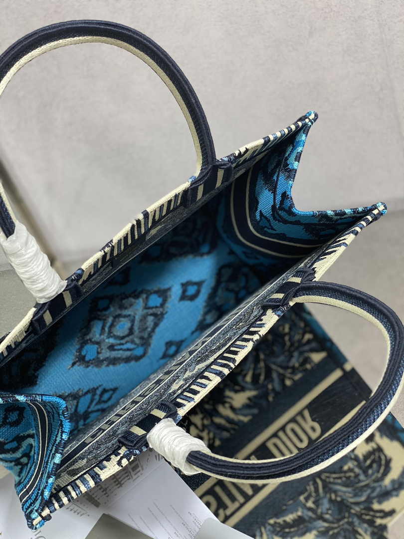 Dior Medium Book Tote M1296 Embroidery M20M8