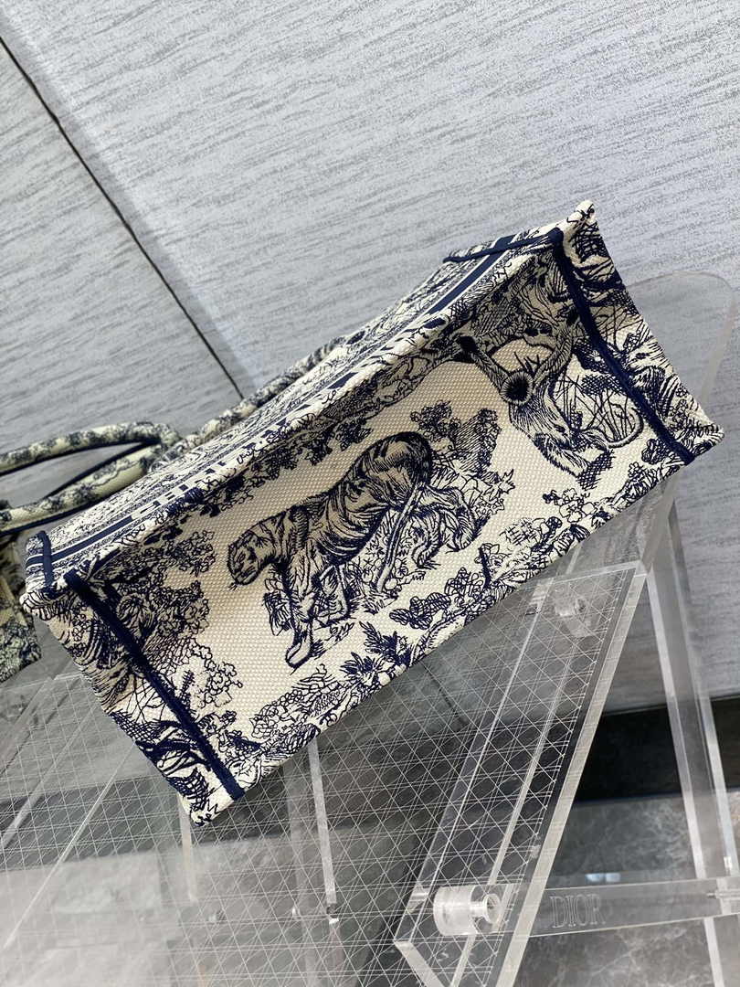 Medium Dior Book Tote M1296 Ecru and Blue Toile de Jouy Embroidery