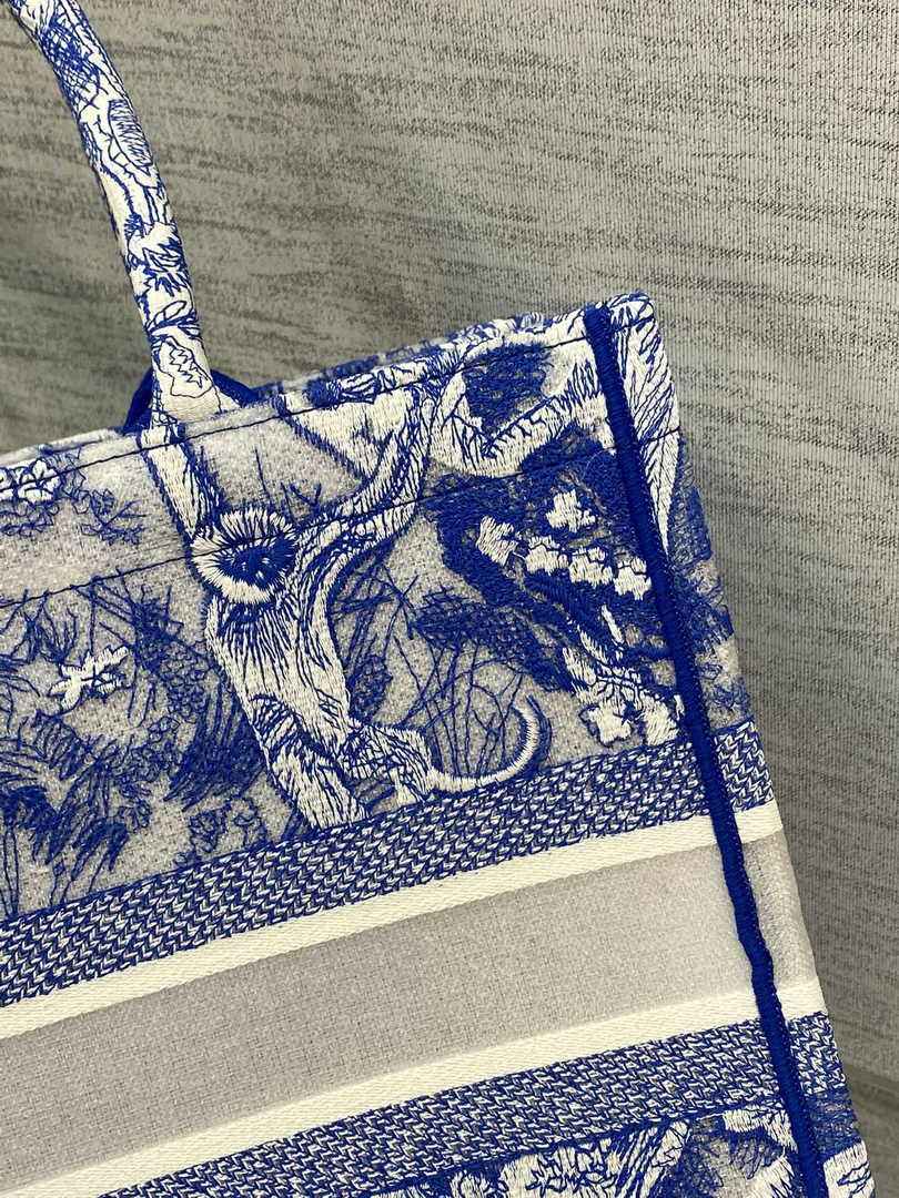 Dior M1296 Book Tote Medium Neon Blue Toile de Jouy Reverse Embroidery - Default Title - View 3