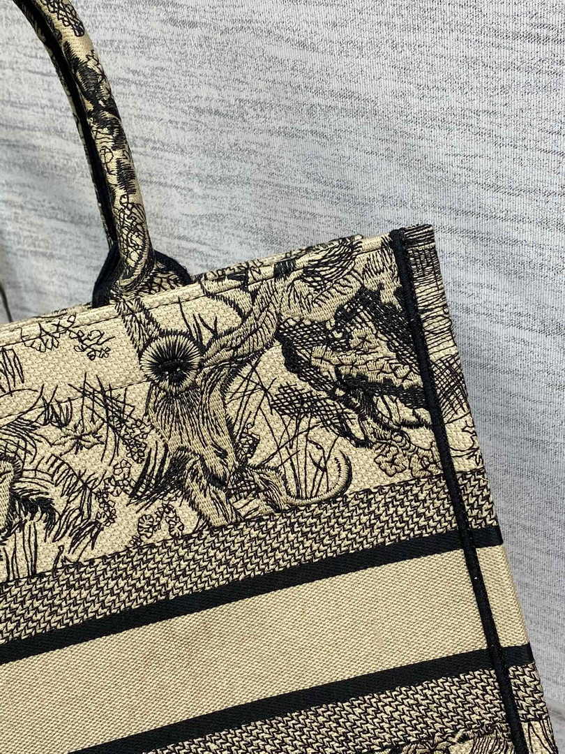 Medium Dior Book Tote M1296 Beige and Black Toile de Jouy Embroidery