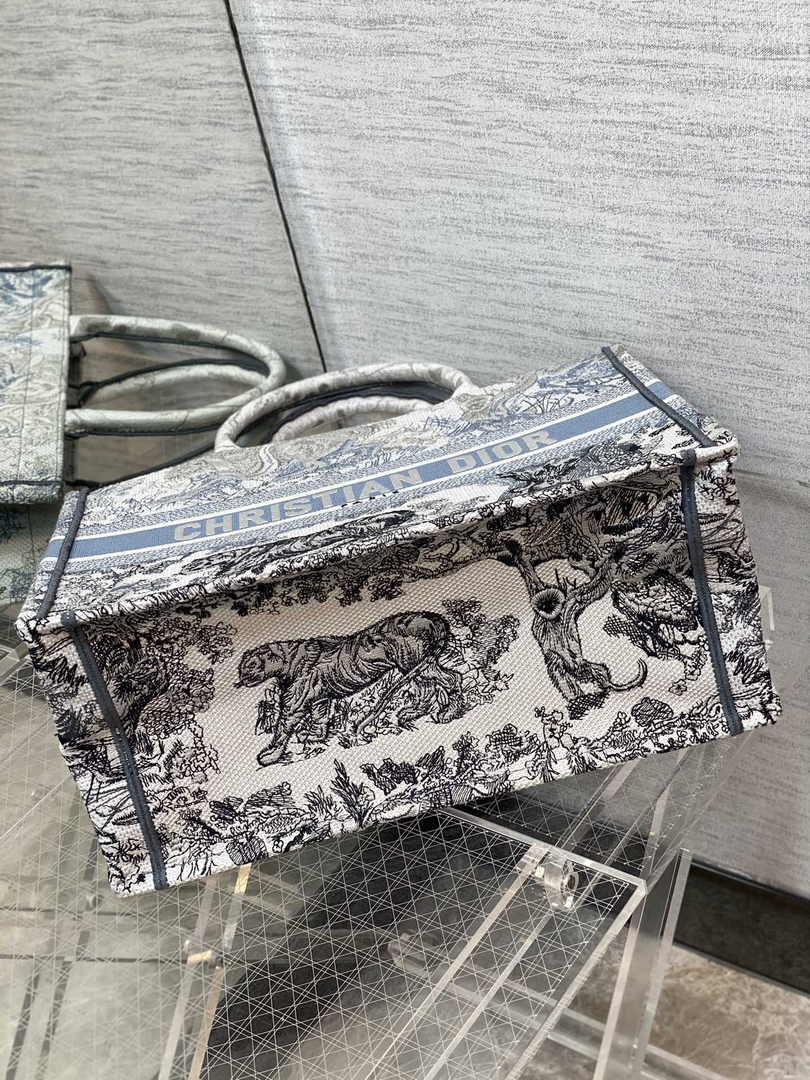 Medium Dior Book Tote M1296 Beige and Blue Toile de Jouy Embroidery