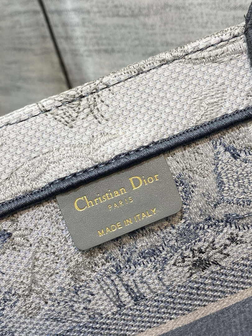 Medium Dior Book Tote M1296 Beige and Blue Toile de Jouy Embroidery