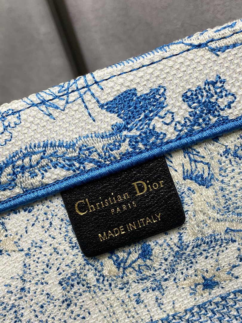 Medium Dior Book Tote M1296 Blue Toile de Jouy Embroidery