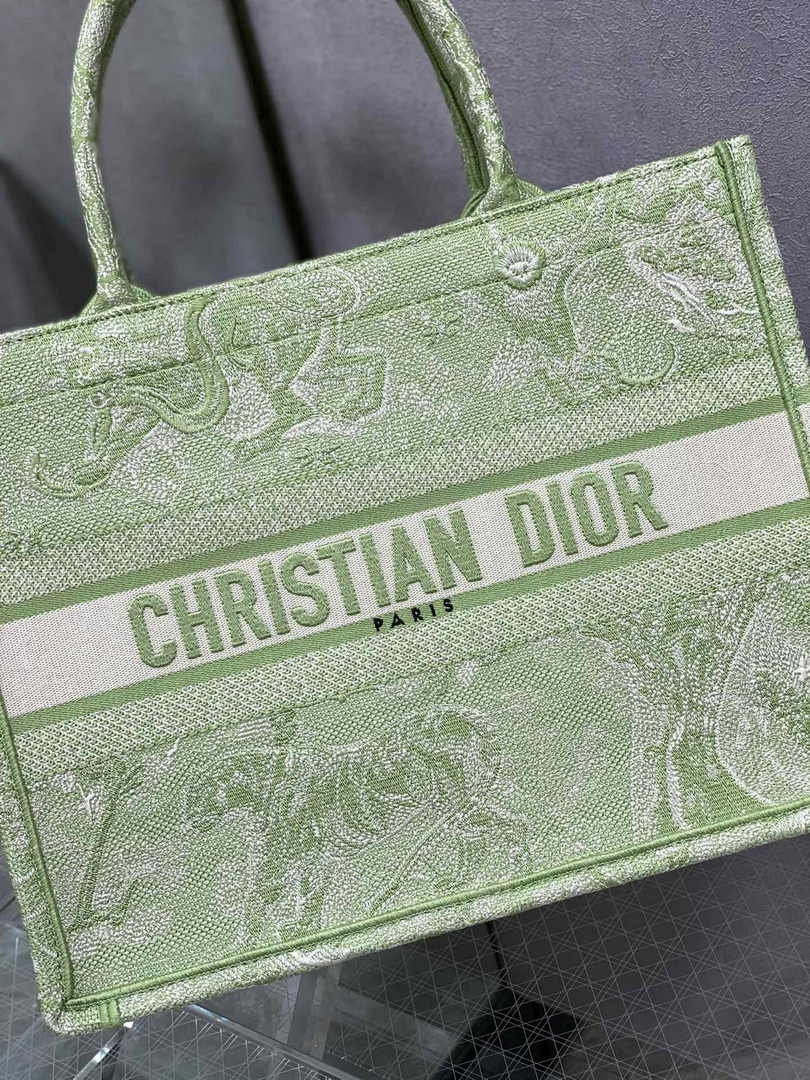Medium Dior Book Tote M1296 Green Toile de Jouy Embroidery