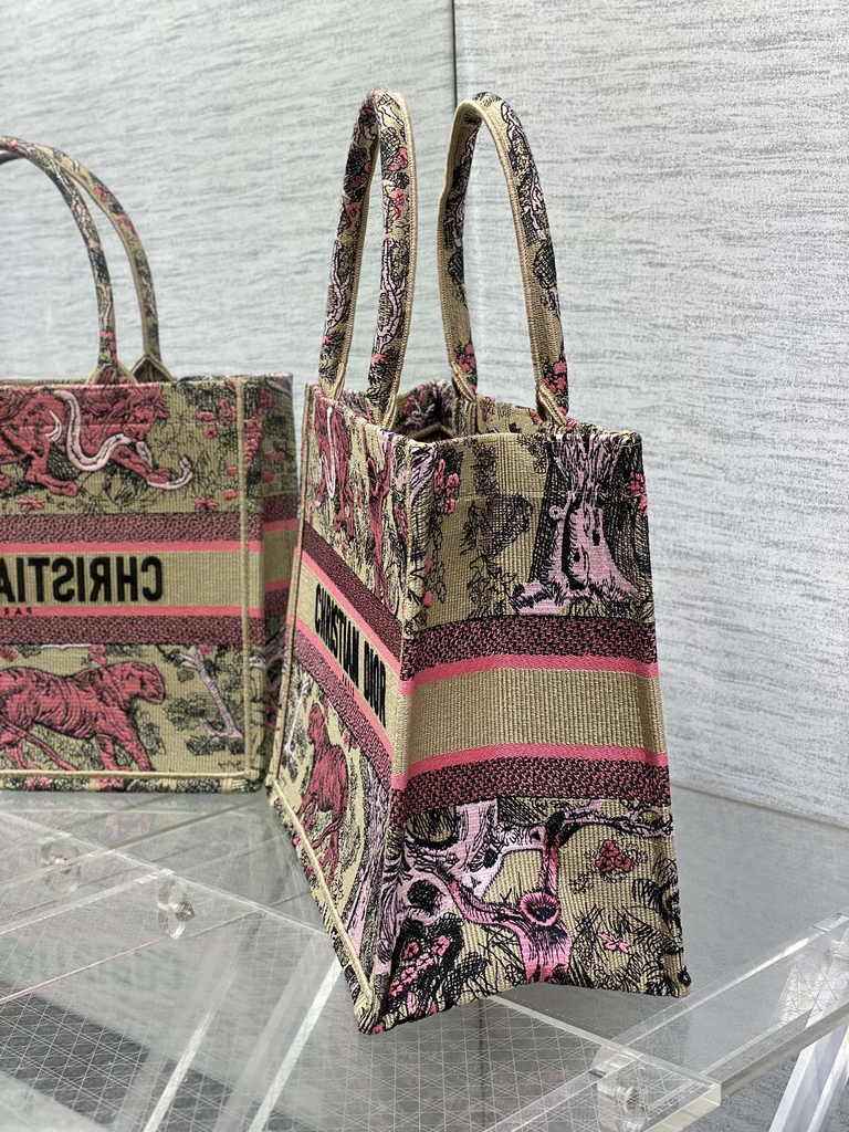 Medium Dior Book Tote M1296 Embroidery M76B