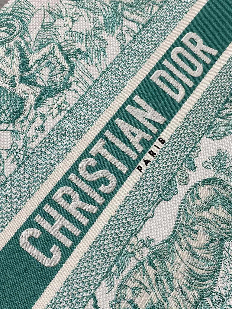 Medium Dior Book Tote M1296 Embroidery M76E