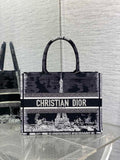 Medium Dior Book Tote M1296 Embroidery M76H