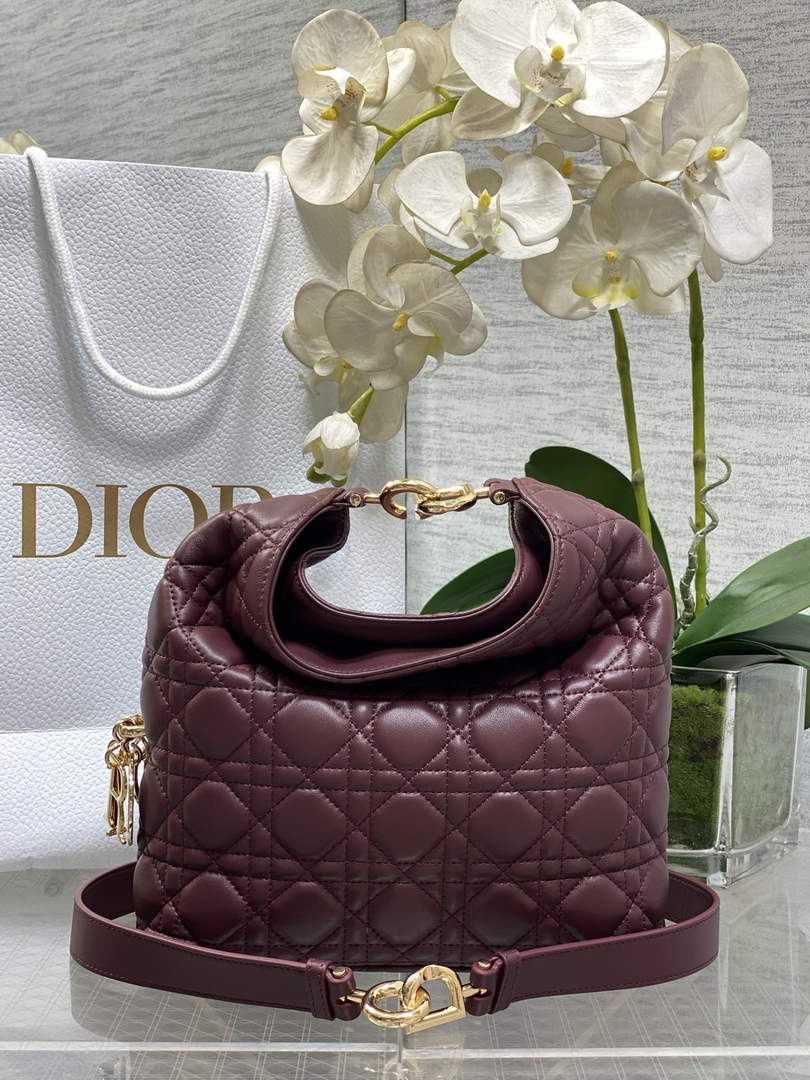 Dior Bucket Bag - Red Macrocannage Calfskin M1538 - Default Title - View 1