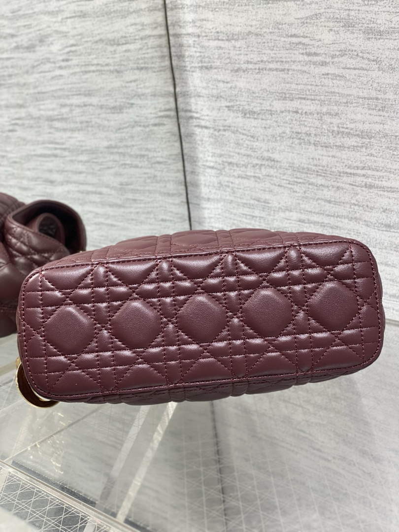 Dior Bucket Bag - Red Macrocannage Calfskin M1538 - Default Title - View 8