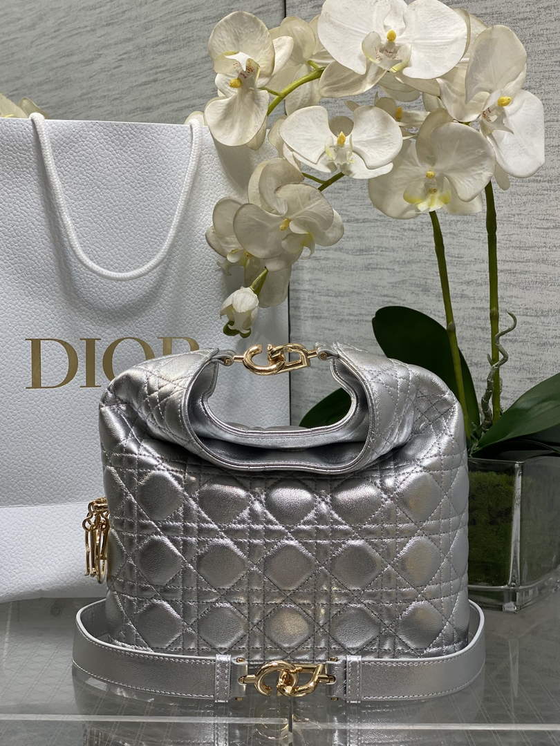 Dior Bucket Bag - Silver Macrocannage Calfskin M1538 - Default Title - View 1