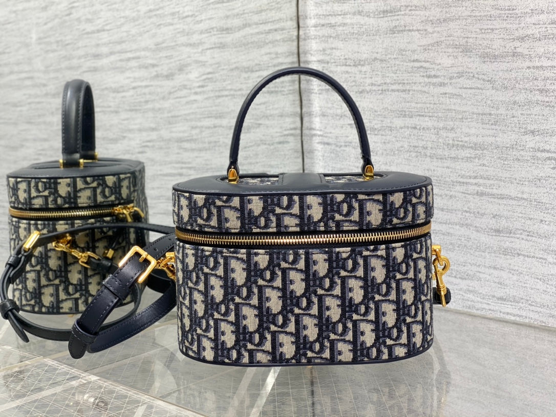 Dior CD Signature Vanity Case S2205 Blue Dior Oblique Jacquard - Default Title - View 2