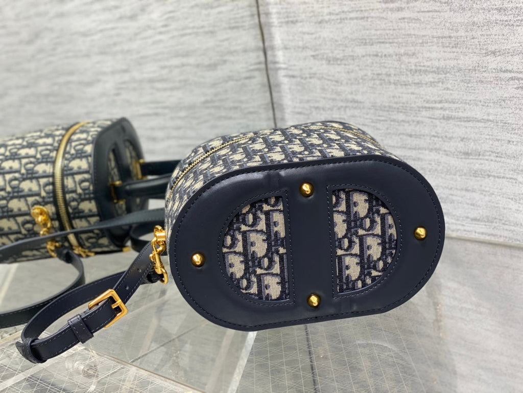 Dior CD Signature Vanity Case S2205 Blue Dior Oblique Jacquard - Default Title - View 6