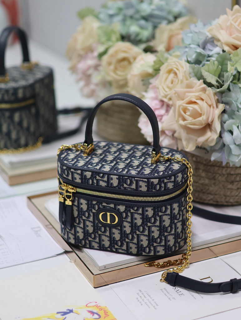 Dior Caro Small Vanity Case S5196 Blue Dior Oblique Jacquard