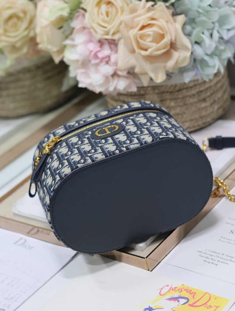Dior Caro Small Vanity Case S5196 Blue Dior Oblique Jacquard