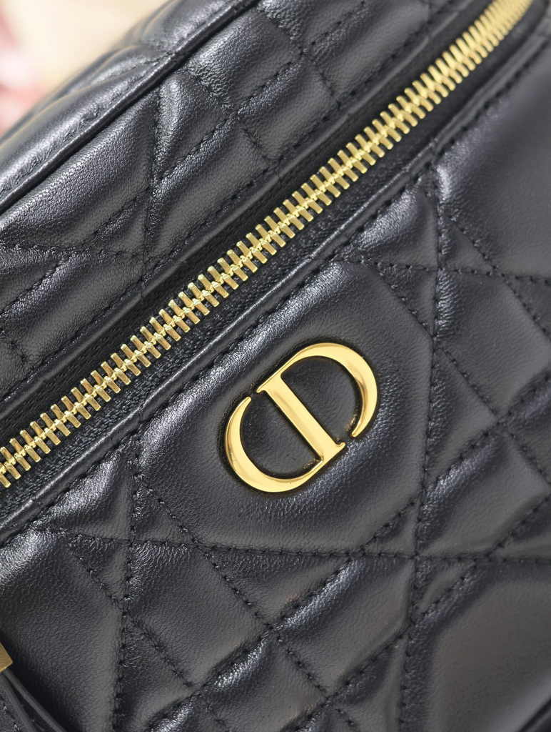 Dior Caro Small Vanity Case S5196 Black Cannage Lambskin