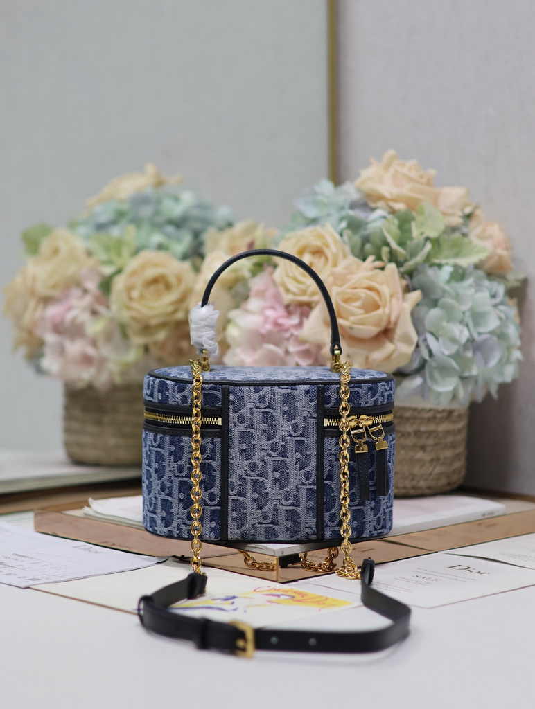 Dior Caro Small Vanity Case S5196 Blue Denim Dior Oblique Jacquard