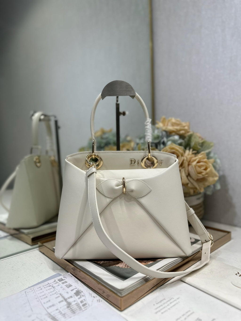 Dior Cigale White Smooth Calfskin Top Handle Bag M0737 - Default Title - View 1