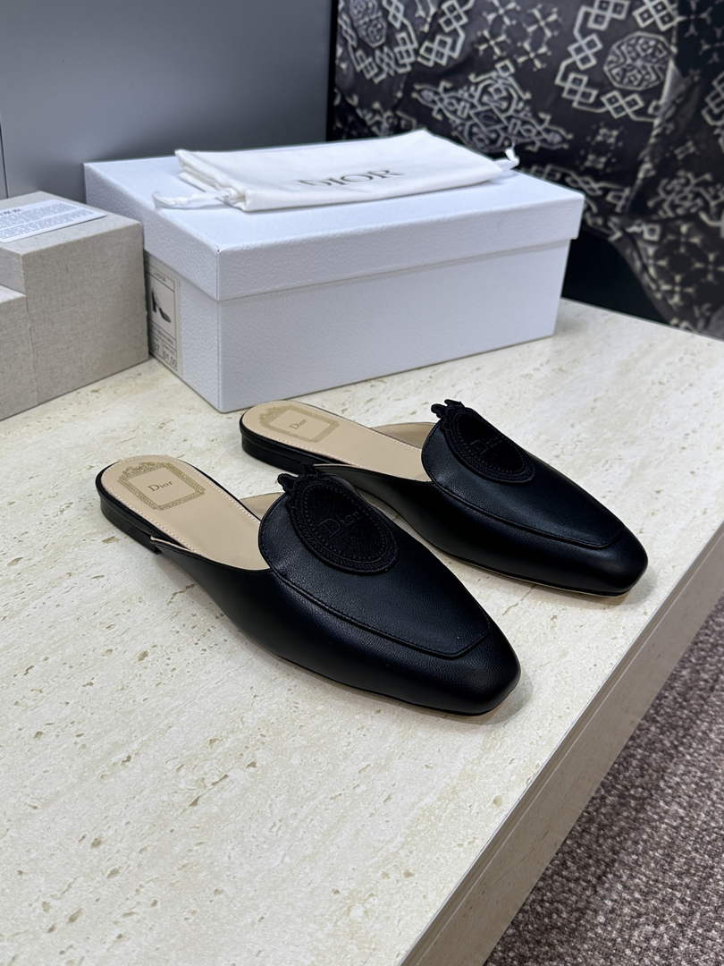 Dior Médaillon Mule KDF2545