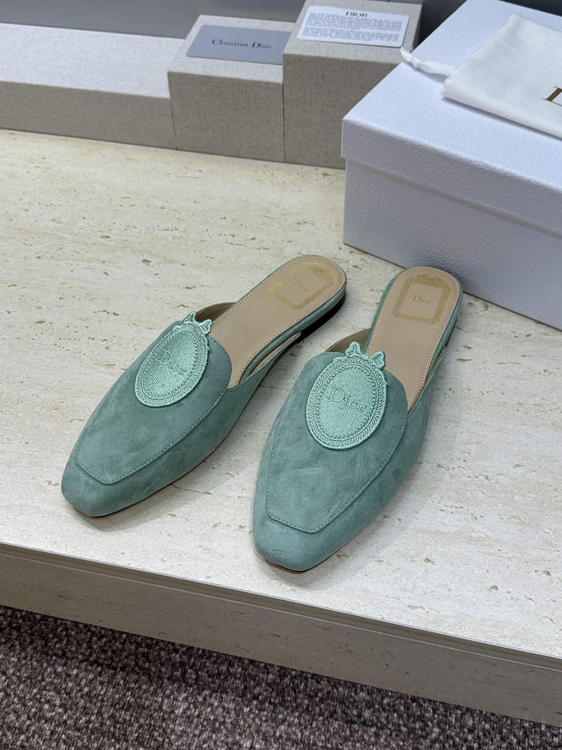 Dior Médaillon Mule KDF2547