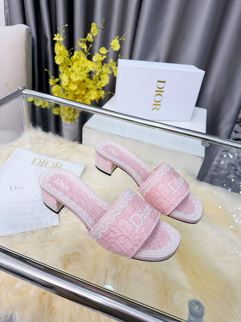 Dior Dentelle Heeled Slide for Women KCO531