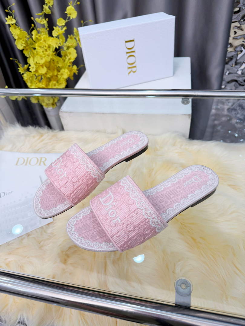 Dior Dentelle Slide for Women KCO537