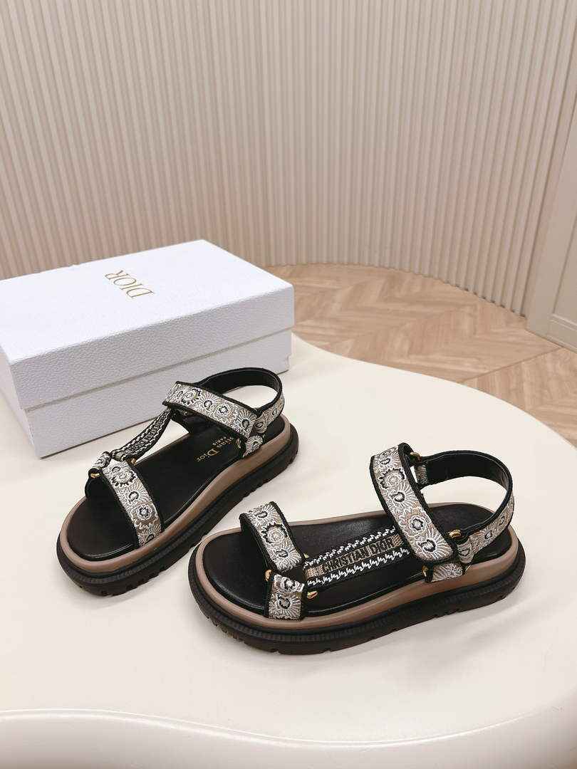 Dior Dioract Sandal for Women KCQ5493