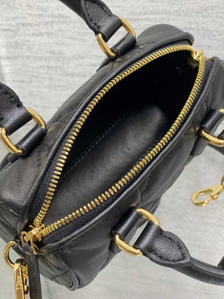 Dior Groove 16 Mini Bag S4000 Black Macrocannage Calfskin - Default Title - View 9