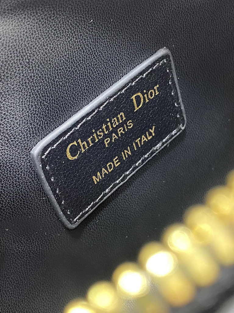 Dior Groove 16 Mini Bag S4000 Black Macrocannage Calfskin - Default Title - View 10