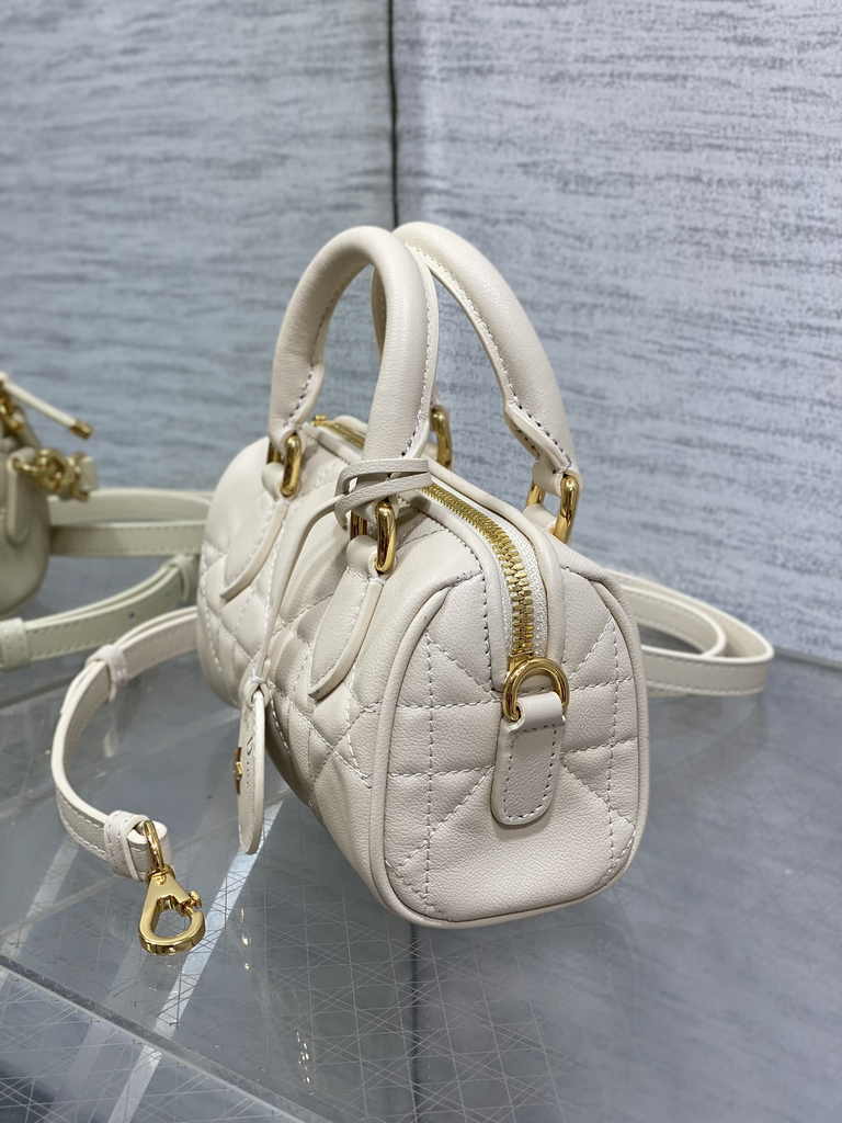 Dior Groove 16 Mini Bag S4000 Beige Macrocannage Calfskin - Default Title - View 7