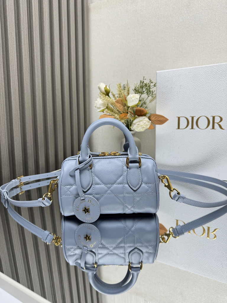 Dior Groove 16 Mini Bag S4000 Blue Macrocannage Calfskin - Default Title - View 1