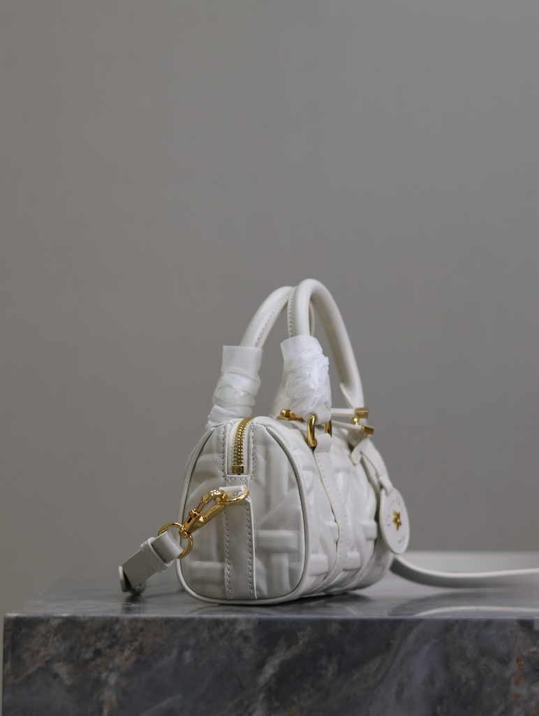 Dior Groove 16 Mini Bag S4000 White Graphic Cannage Calfskin - Default Title - View 7