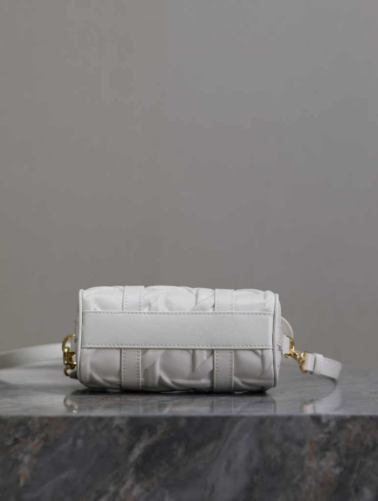 Dior Groove 16 Mini Bag S4000 White Graphic Cannage Calfskin - Default Title - View 4