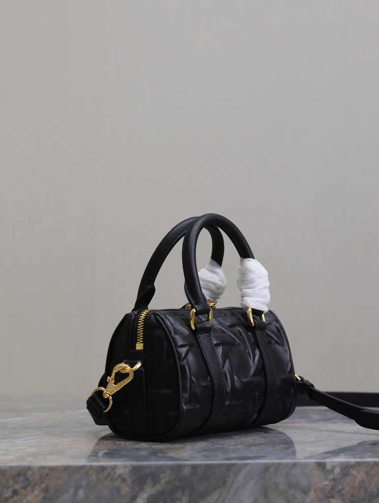 Dior Groove 16 Mini Bag S4000 Black Graphic Cannage Calfskin - Default Title - View 5