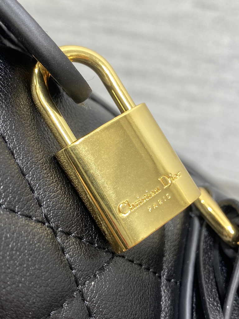 Dior Groove 20 Bag M1364 Black Macrocannage Calfskin - Default Title - View 6