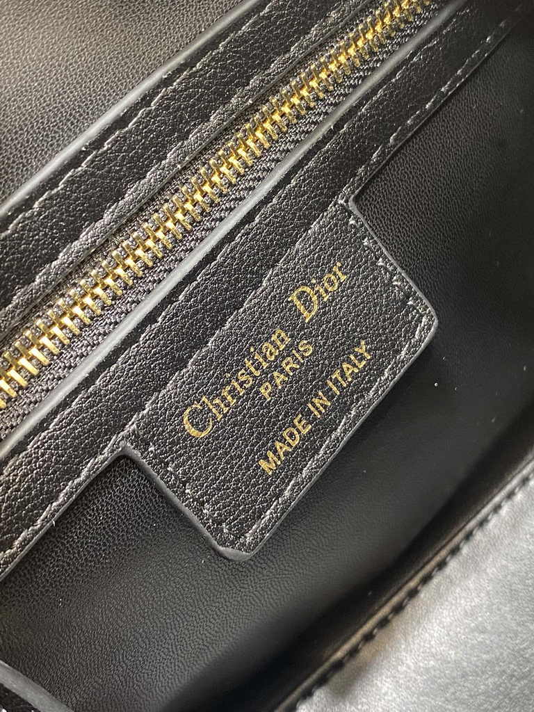 Dior Groove 20 Bag M1364 Black Macrocannage Calfskin - Default Title - View 10