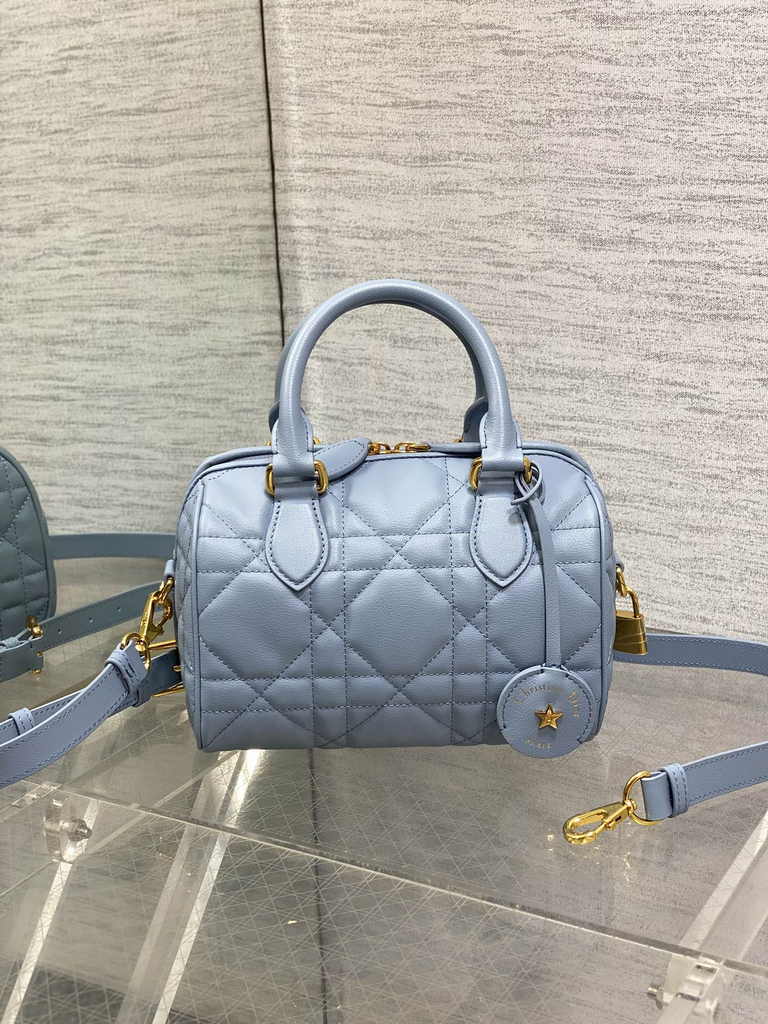 Dior Groove 20 Bag M1364 Pale Blue Macrocannage Calfskin - Default Title - View 2