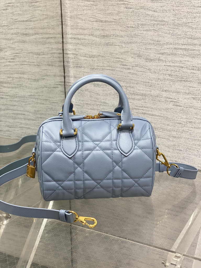 Dior Groove 20 Bag M1364 Pale Blue Macrocannage Calfskin - Default Title - View 3