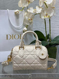 Dior Groove 20 Bag M1364 Dusty Ivory Macrocannage Calfskin - Default Title - View 1