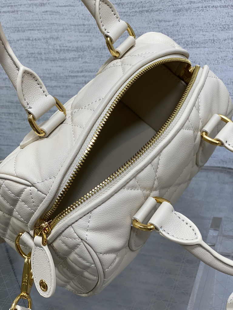 Dior Groove 20 Bag M1364 Dusty Ivory Macrocannage Calfskin - Default Title - View 6
