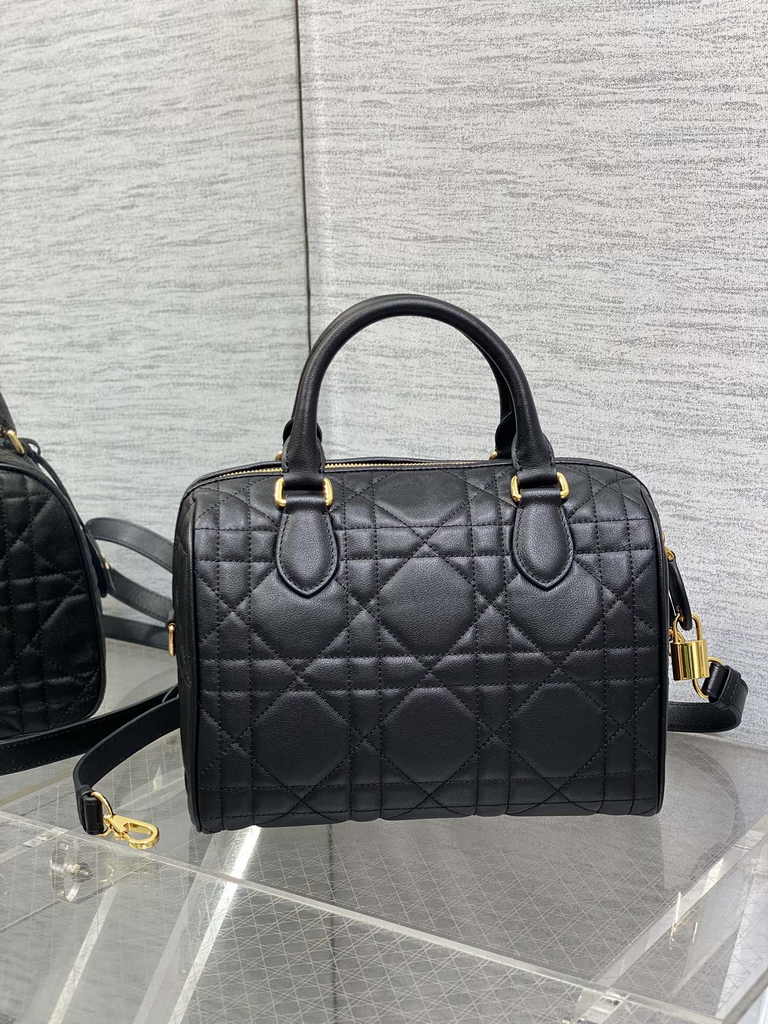 Dior Groove 25 Bag M1365 Black Macrocannage Calfskin - Default Title - View 3
