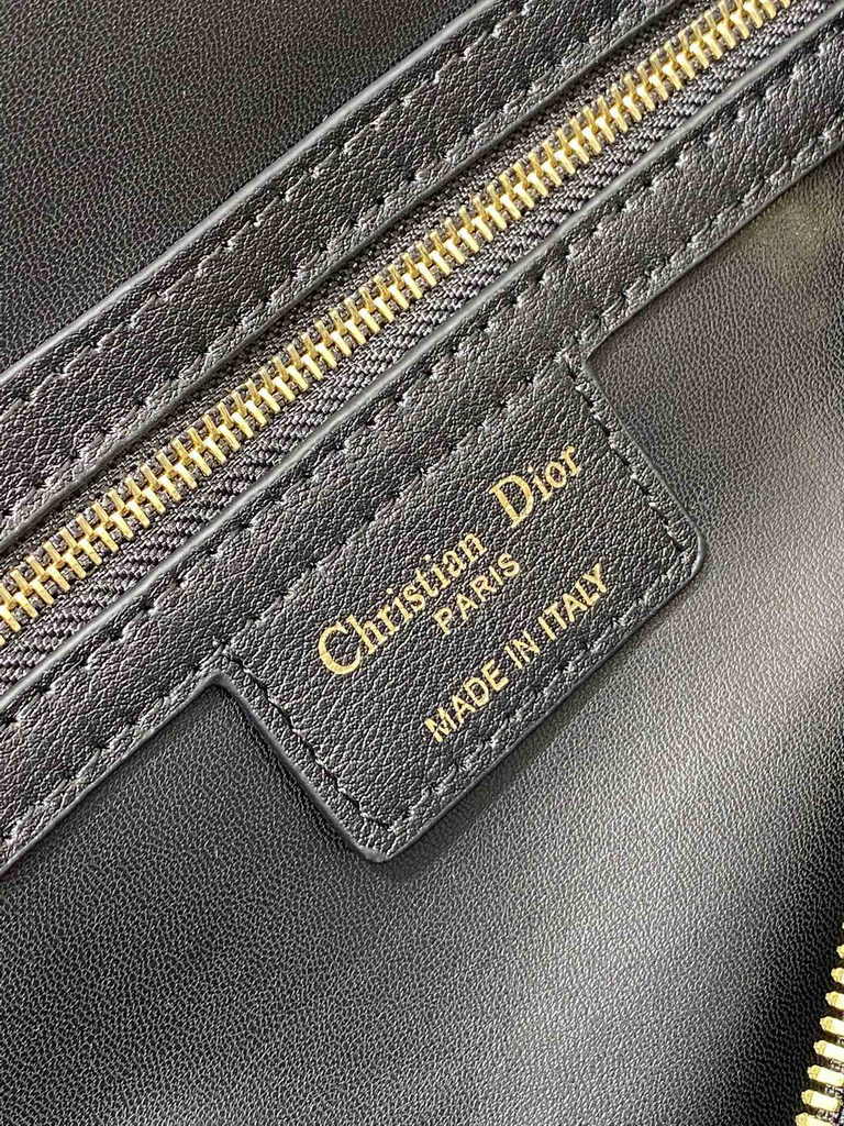 Dior Groove 25 Bag M1365 Black Macrocannage Calfskin - Default Title - View 10