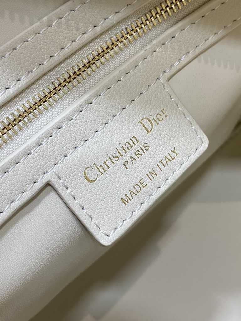 Dior Groove 25 Bag M1365 Dusty Ivory Macrocannage Calfskin - Default Title - View 10