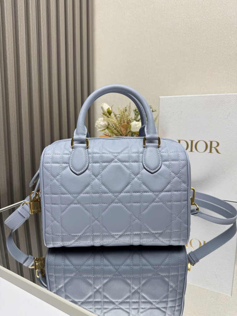Dior Groove 25 Bag M1365 Pale Blue Macrocannage Calfskin - Default Title - View 2